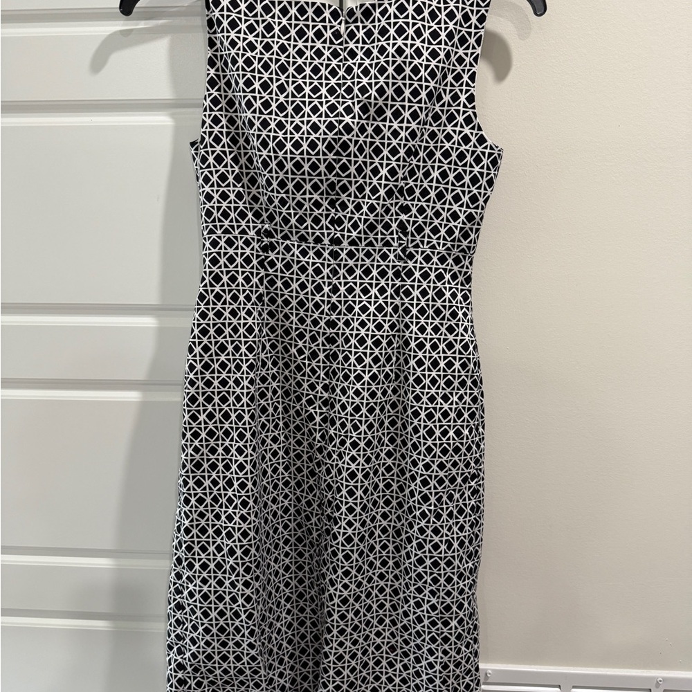 Talbots Sleeveless Geometric Sheath Dress Spring Wedding Guest Office Size 6 - Picture 4 of 9